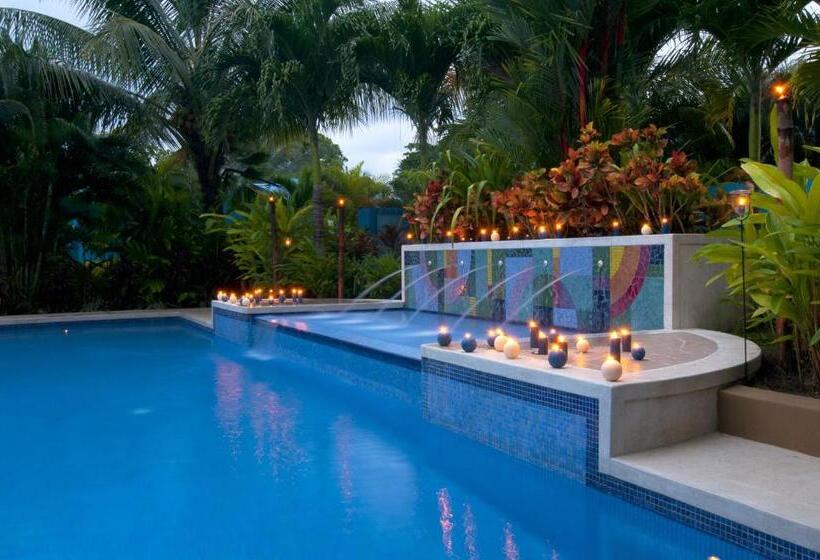 Alma Del Pacifico Hotel & Spa