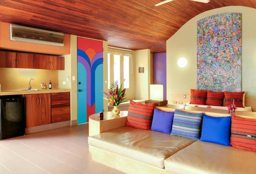 Alma Del Pacifico Hotel & Spa