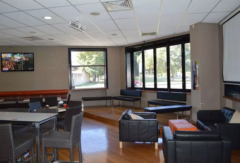 فندق Best Western Blackbutt Inn