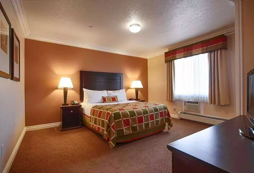 Best Western Plus Mirage Hotel And Resort