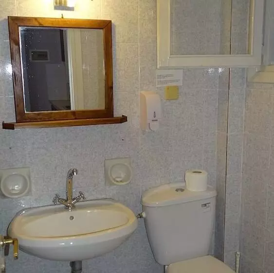 هتل Boulafendis On Alinda Beach Leros