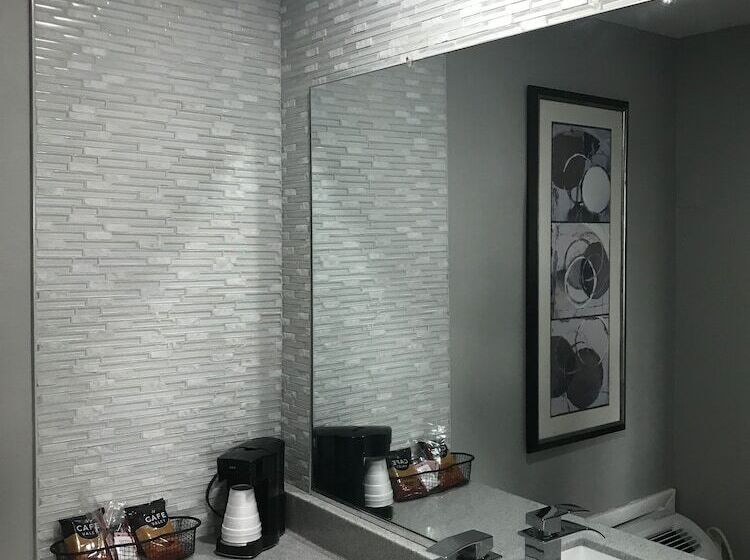 בית מלון כפרי Super 8 By Wyndham Hazleton