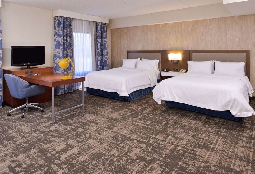 בית מלון כפרי Hampton Inn & Suites Wilmington