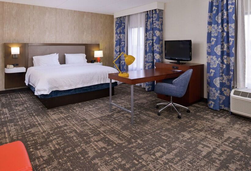 בית מלון כפרי Hampton Inn & Suites Wilmington