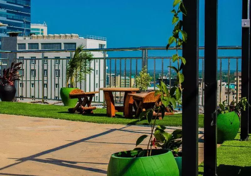 هتل Holiday Inn Dar Es Salaam, An Ihg