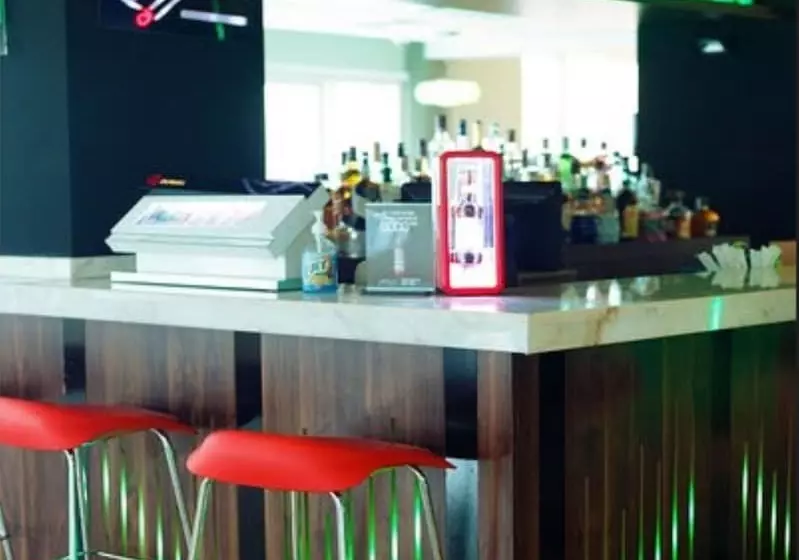 هتل Holiday Inn Dar Es Salaam, An Ihg