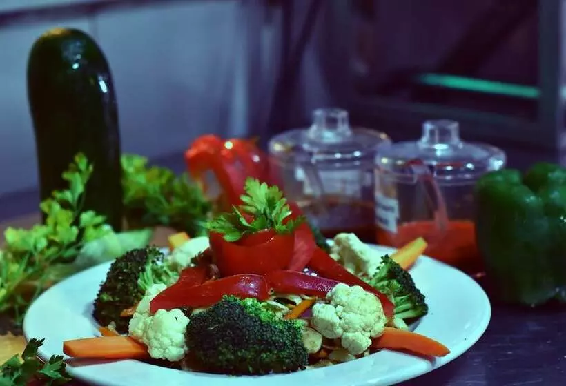 هتل Holiday Inn Dar Es Salaam, An Ihg