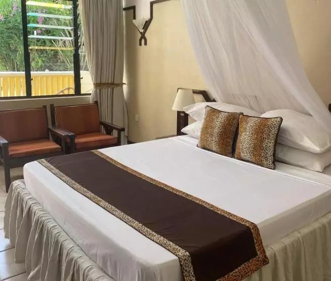 Hotel Indiana Beach Apartments