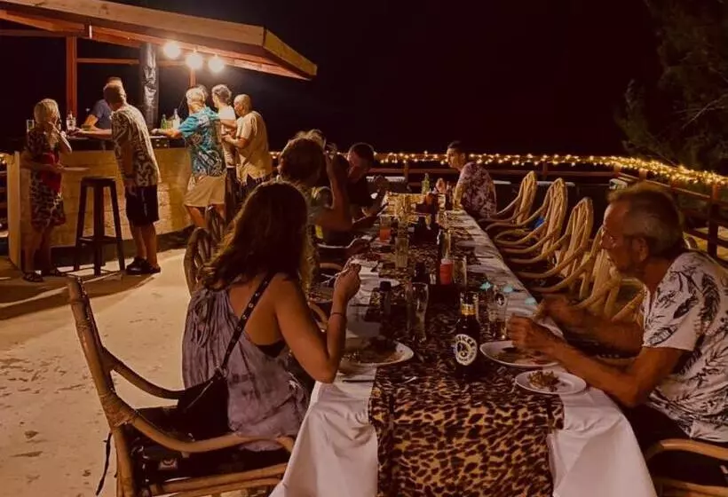 Hotel Indiana Beach Apartments