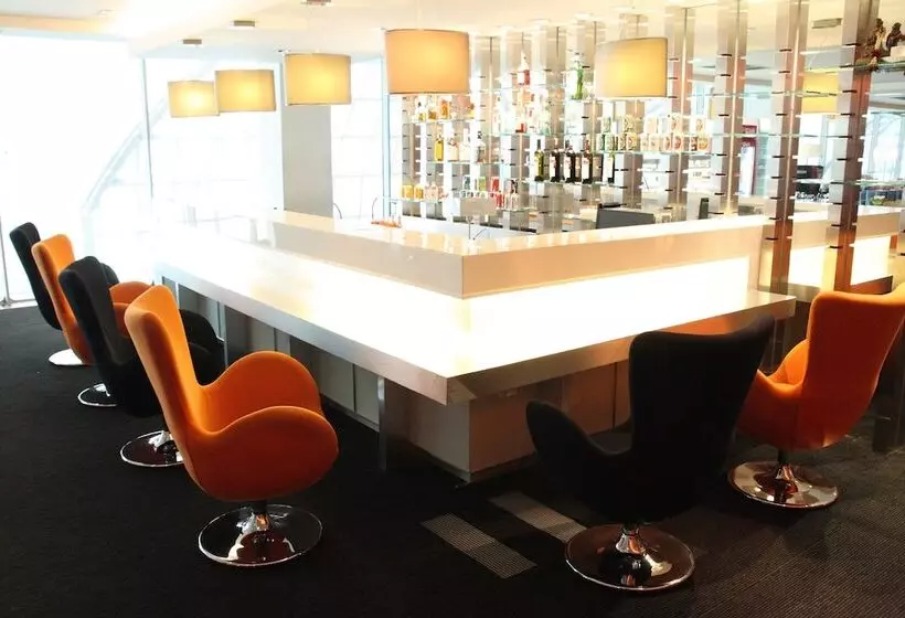 Hotel Miracle Transit