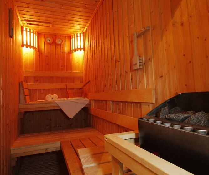 בית מלון כפרי Miracle Transit