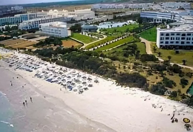 호텔 Monarque El Fatimi Mahdia