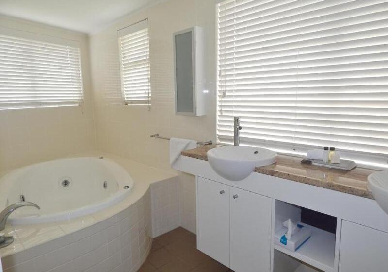 호텔 Pavillions On 1770