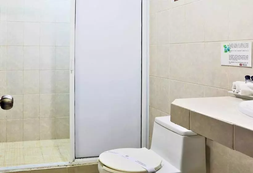 هتل Colonial Playa Del Carmen