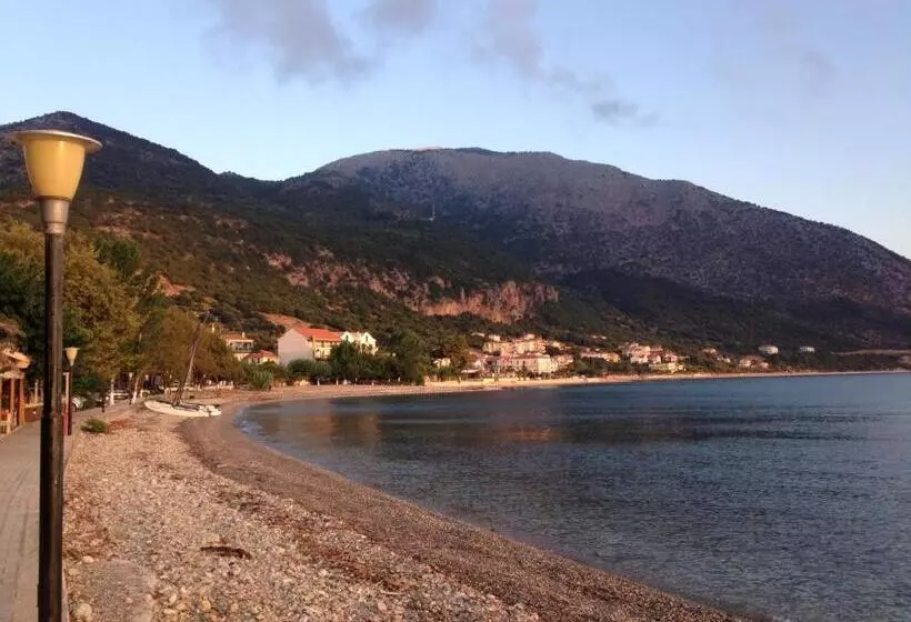 ホテル Poros House