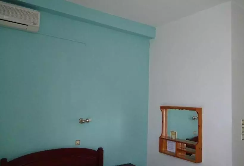 ホテル Poros House