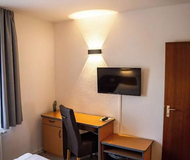 Отель Schmidt Garni