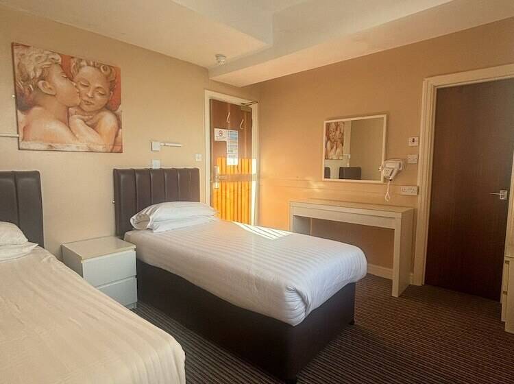 فندق The Beechfield