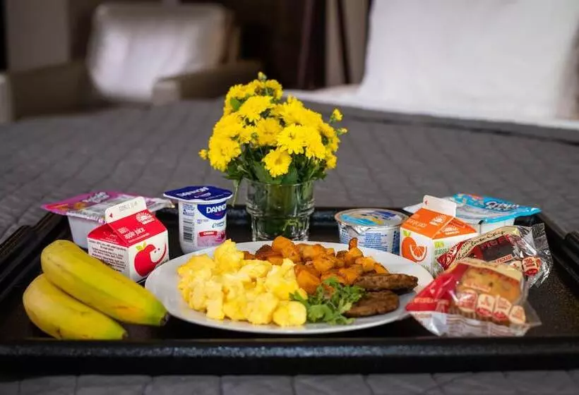 The Giacomo, Ascend Hotel Collection