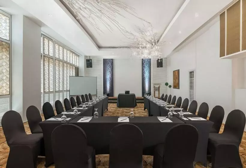 Vivere Hotel And Resorts