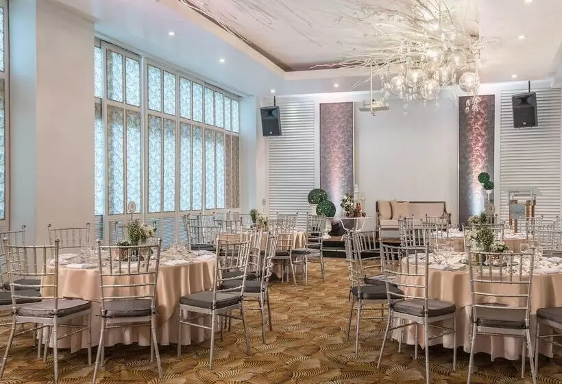 Vivere Hotel And Resorts