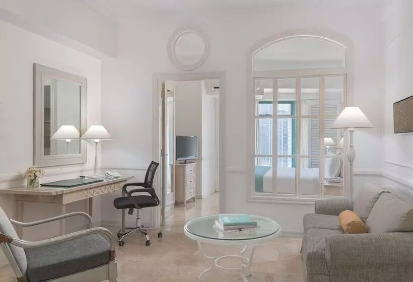 Vivere Hotel And Resorts