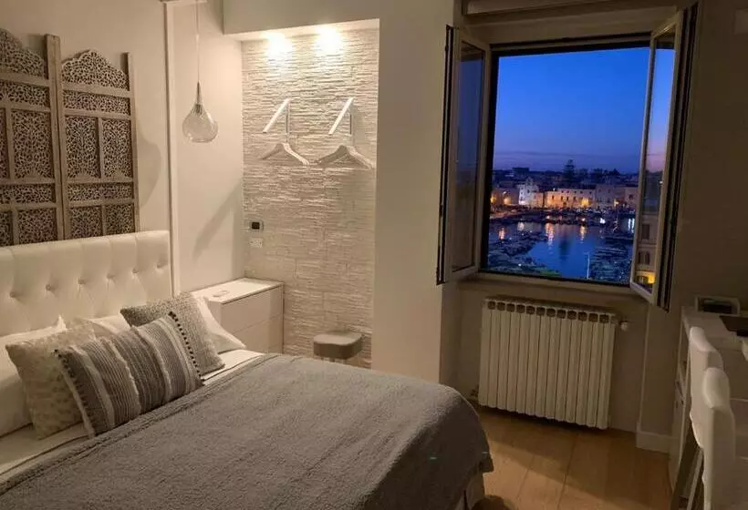 Aamiaismajoitus (B&B) Le Dimore Di Don Corrado