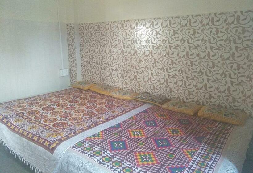 Majatalo Shree Yatri Niwas