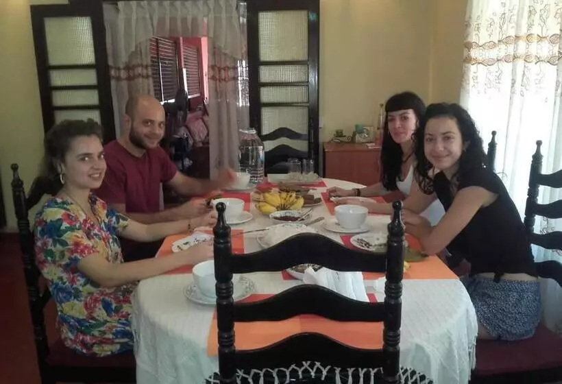 ペンション Sujatha Villa Paradise