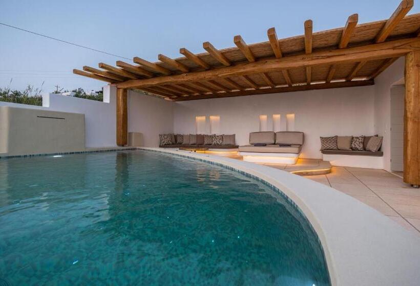 Anna Platanou Suites