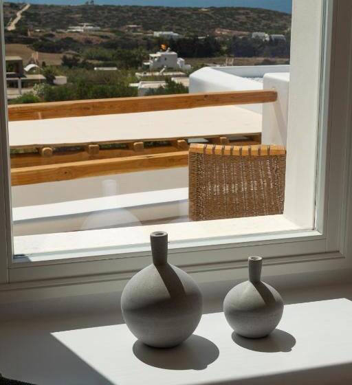 Anna Platanou Suites