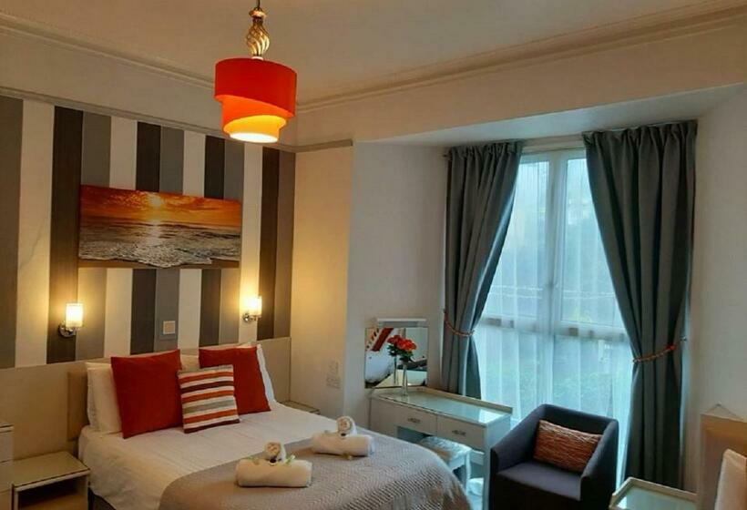 Bed and Breakfast Seacroft Guest House