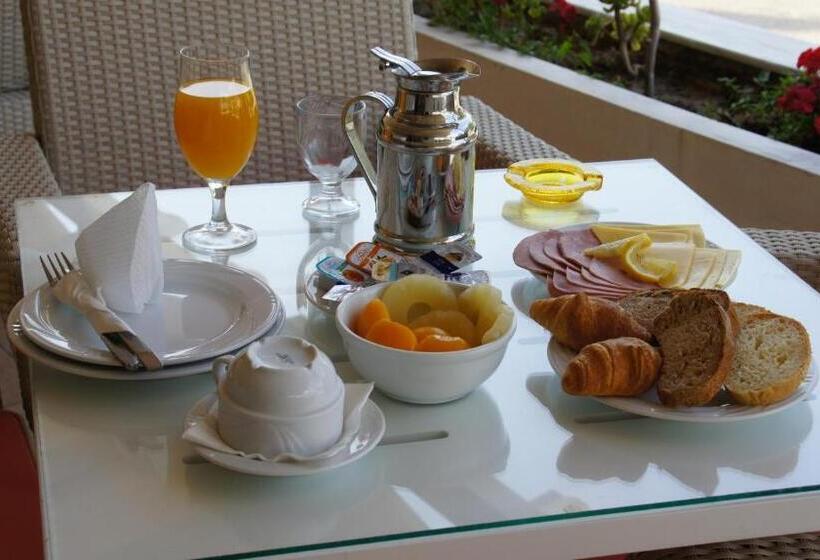 Chryssi Akti, Sure Hotel Collection