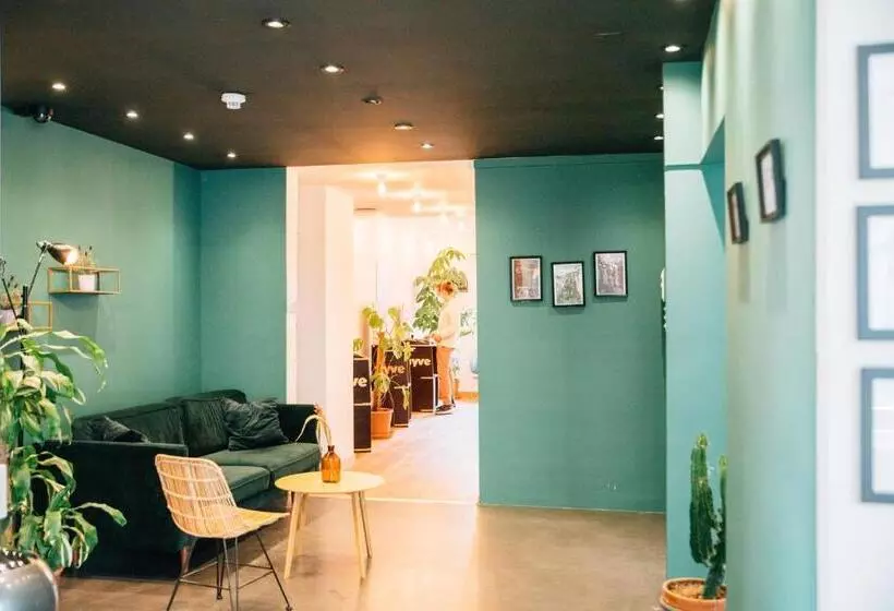 Hostel By Hyve Basel