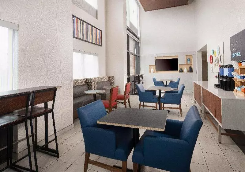 Holiday Inn Express Hotel & Suites Olive Branch, An Ihg