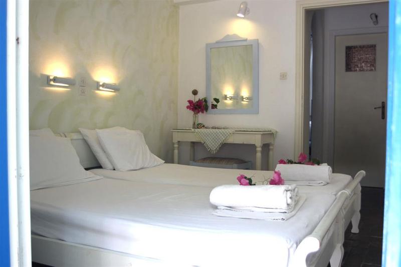 هتل Aegean Village