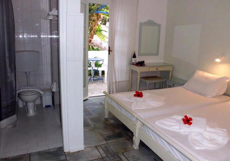 هتل Aegean Village