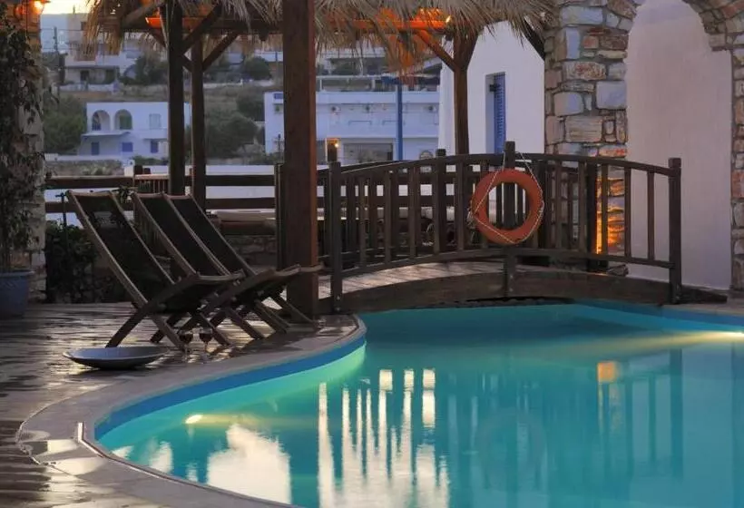 Aloni Hotel & Suites