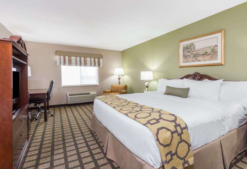 Отель Baymont By Wyndham Fulton