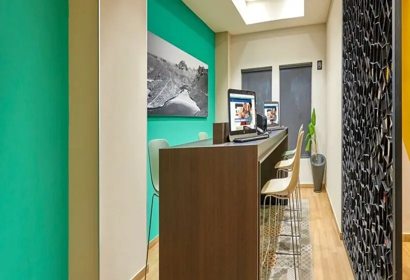 ホテル City Express By Marriott Rancho Cucamonga