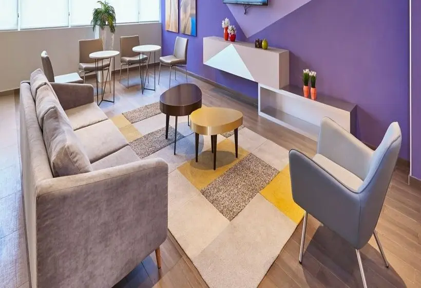 ホテル City Express By Marriott Rancho Cucamonga