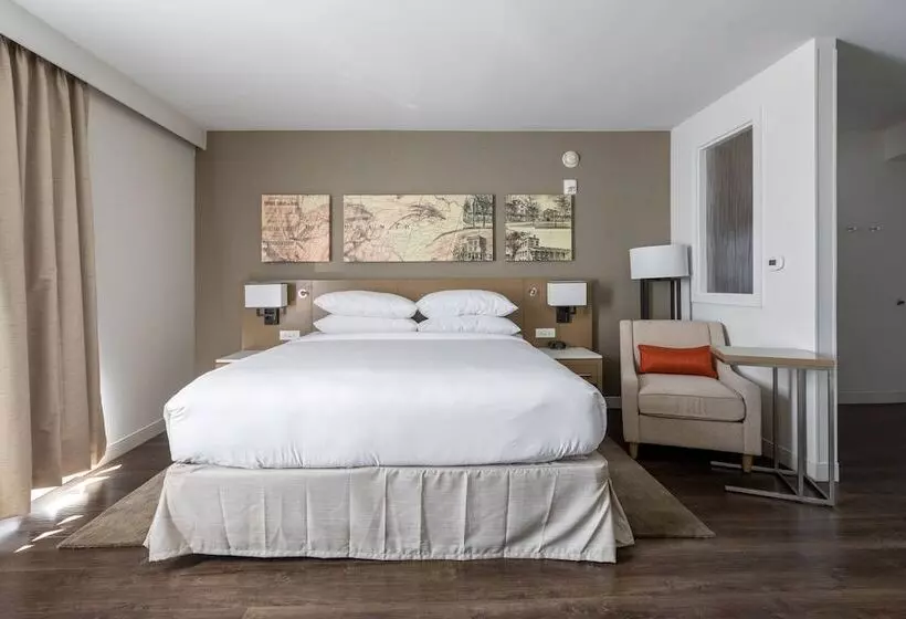 Delta Hotels By Marriott Raleigh Durham At Research Triangle Park