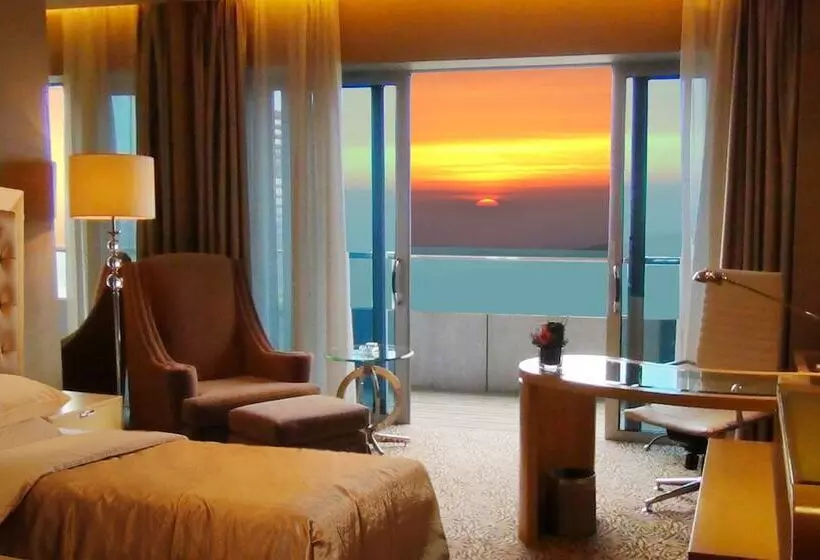 Отель Glarun Jinling