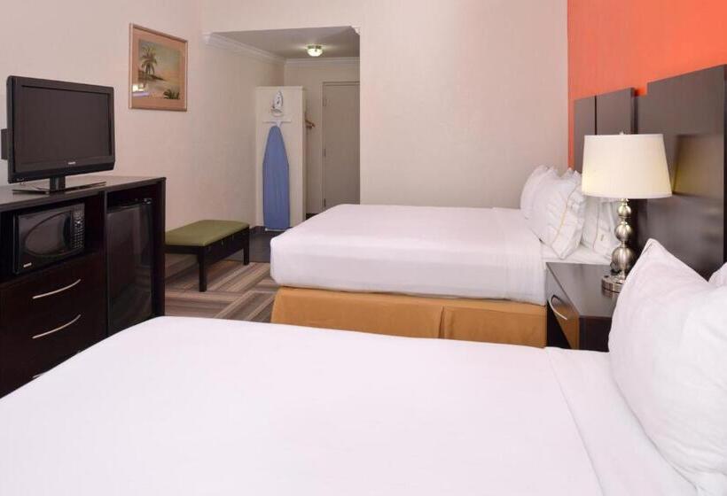 Отель Holiday Inn Express & Suites Florida City Gateway To Keys, An Ihg