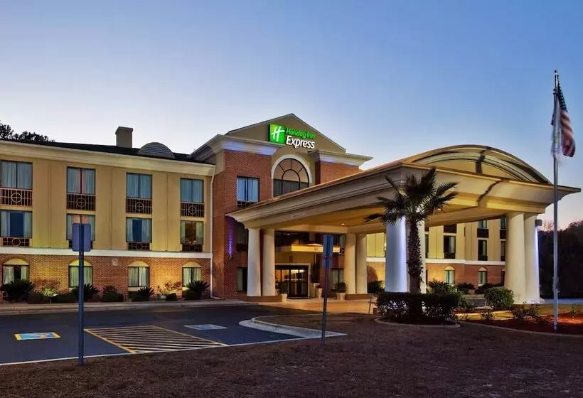 Holiday Inn Express Hotel & Suites Hinesville, An Ihg
