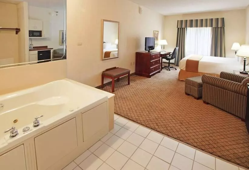 Holiday Inn Express Hotel & Suites Camden By Ihg