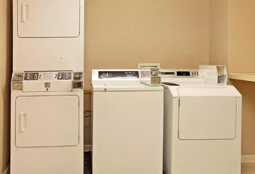 Holiday Inn Express Hotel & Suites Camden By Ihg