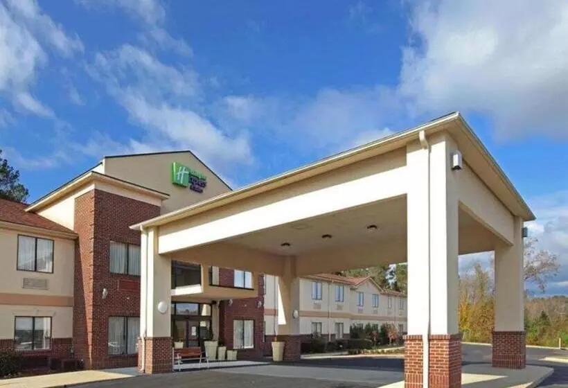 Holiday Inn Express Hotel & Suites Camden By Ihg