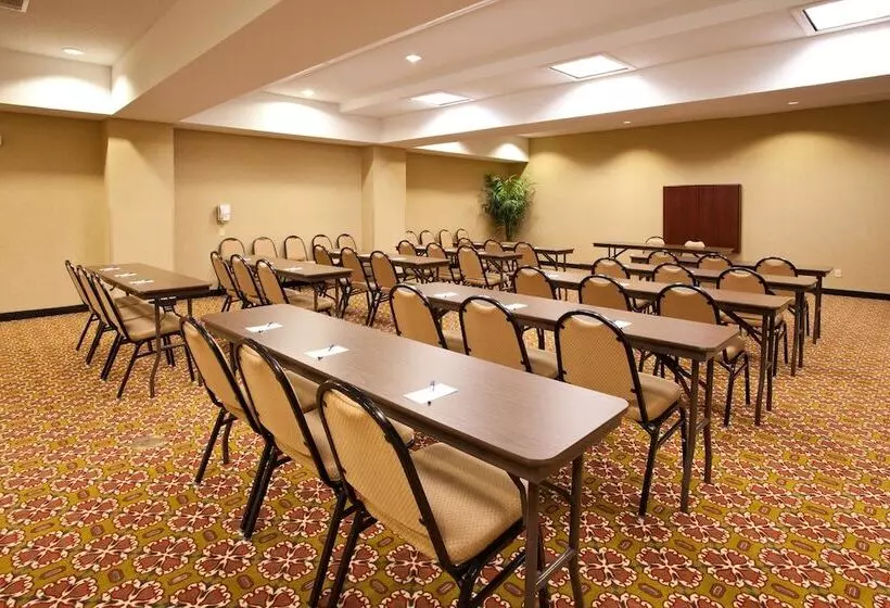 ホテル Holiday Inn Express Clanton By Ihg