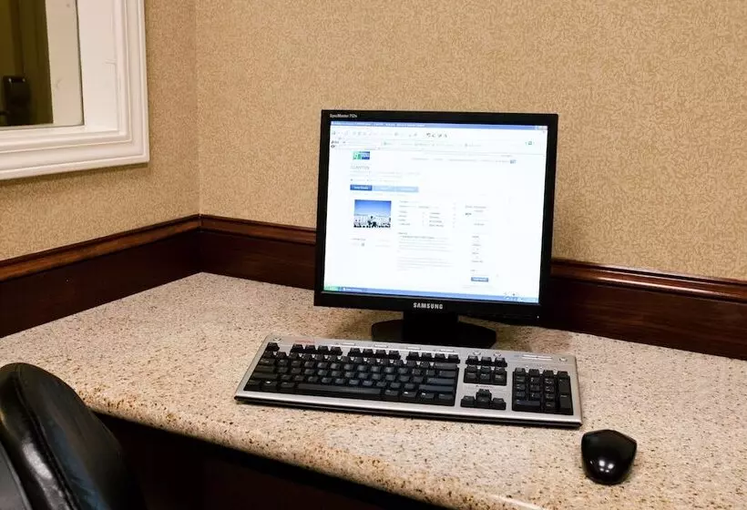 ホテル Holiday Inn Express Clanton By Ihg